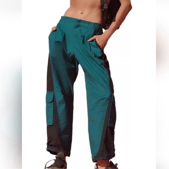 954. Free People Mesmerize Me Solid Pants